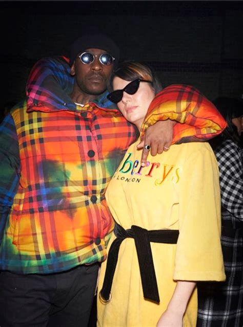 Skepta Wears Burberry’s Rainbow Tie